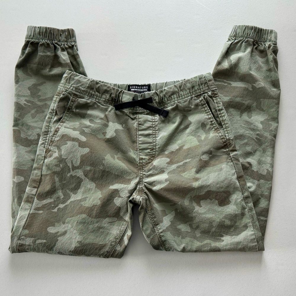 Boy’s thin flexible cargo joggers, size 14 - Picture 11 of 11